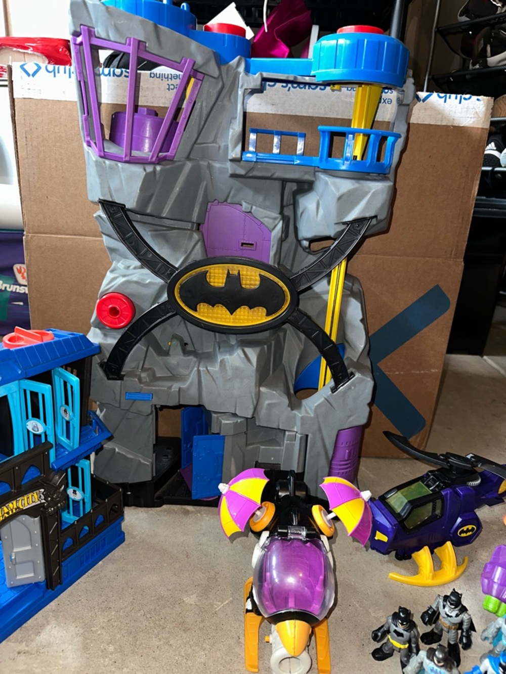 Batman Imaginext Kids Playset - Picture 7 of 7
